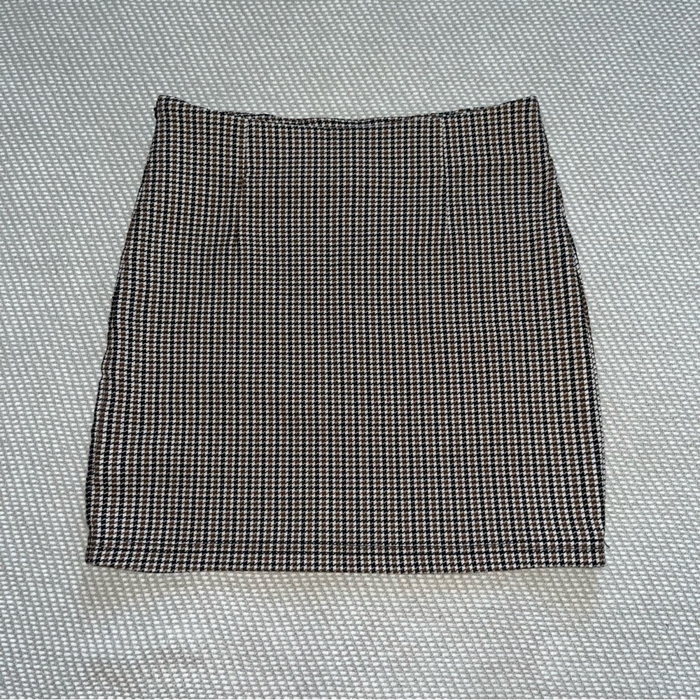 Sold - Picture 1 of 4